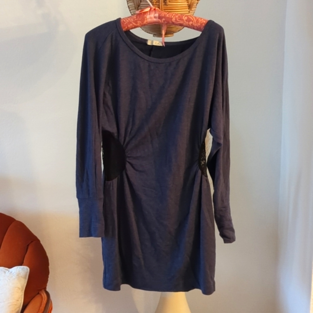 T-Shirt dress with lace detail